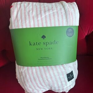 Kate Spade Full/Queen Plush Blanket NWT